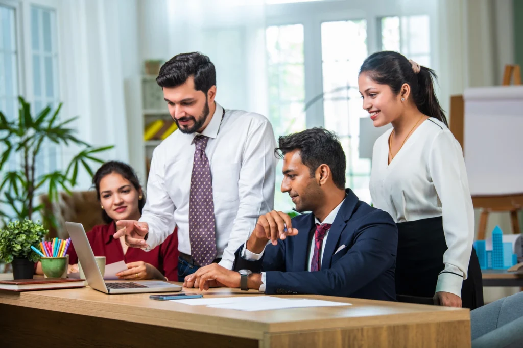indian-young-businesspeople-usin